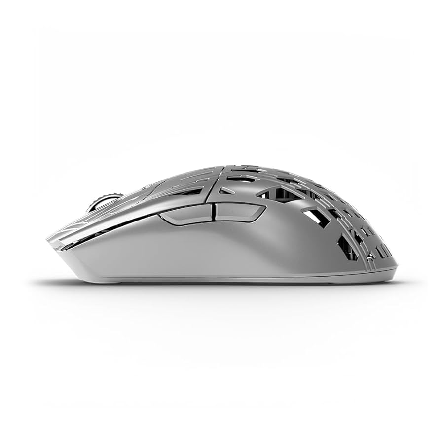 pwnage trinity cf ホワイト PWNAGE Trinity CF Carbon Fiber Symm 37g Gaming Mouse